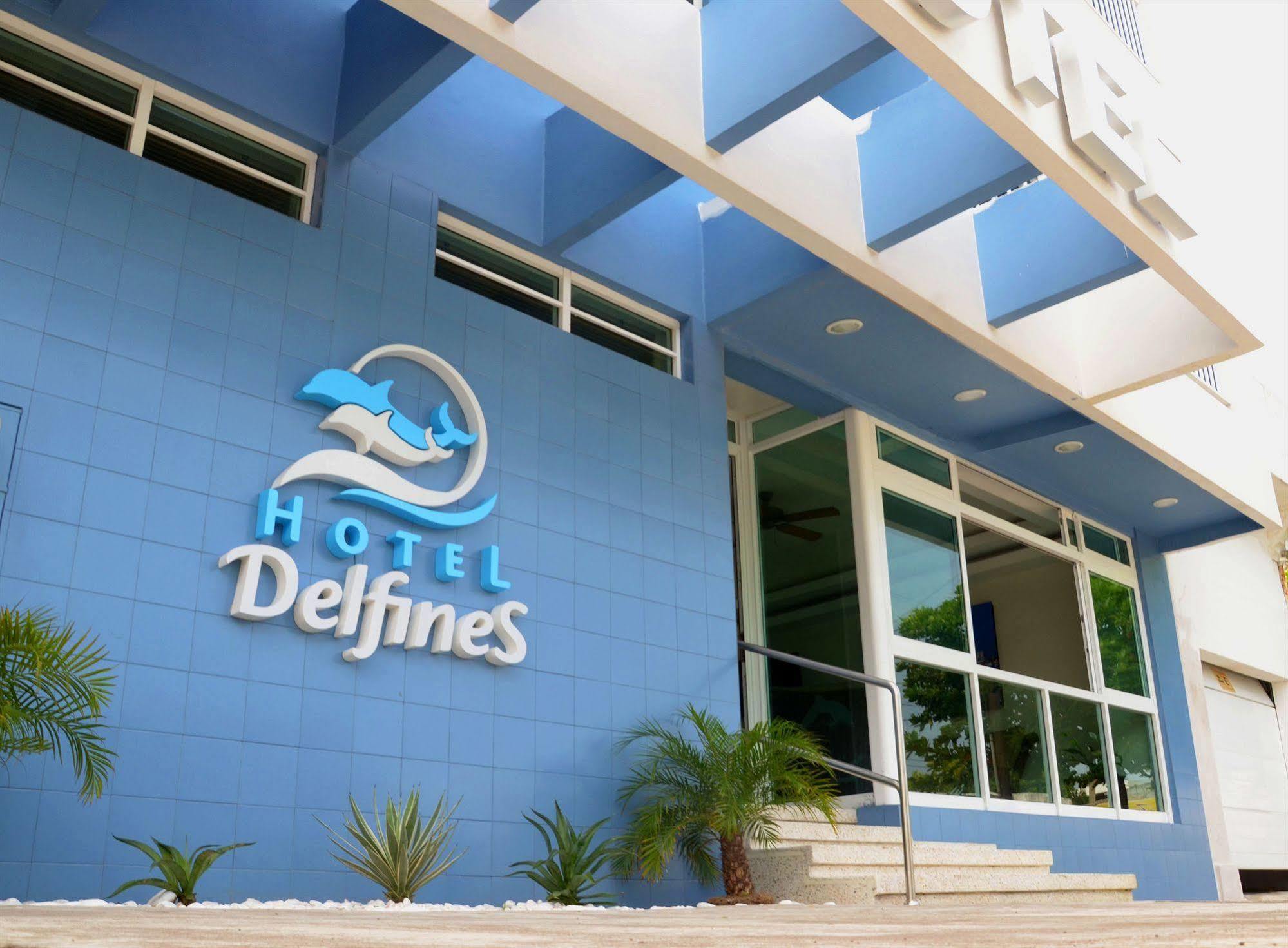 Hotel Delfines - A 2 Calles Del Acuario Veracruz Exteriör bild